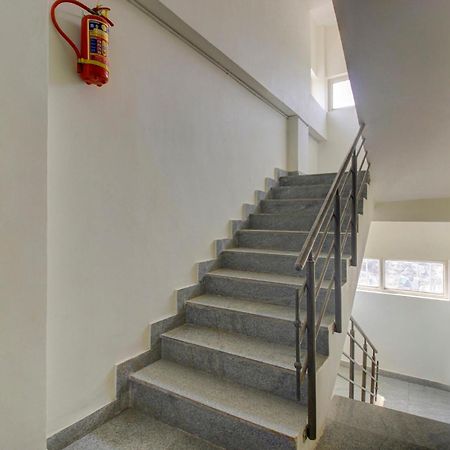 Hotel O Stay U Like Hotel'S Hyderabad Bagian luar foto