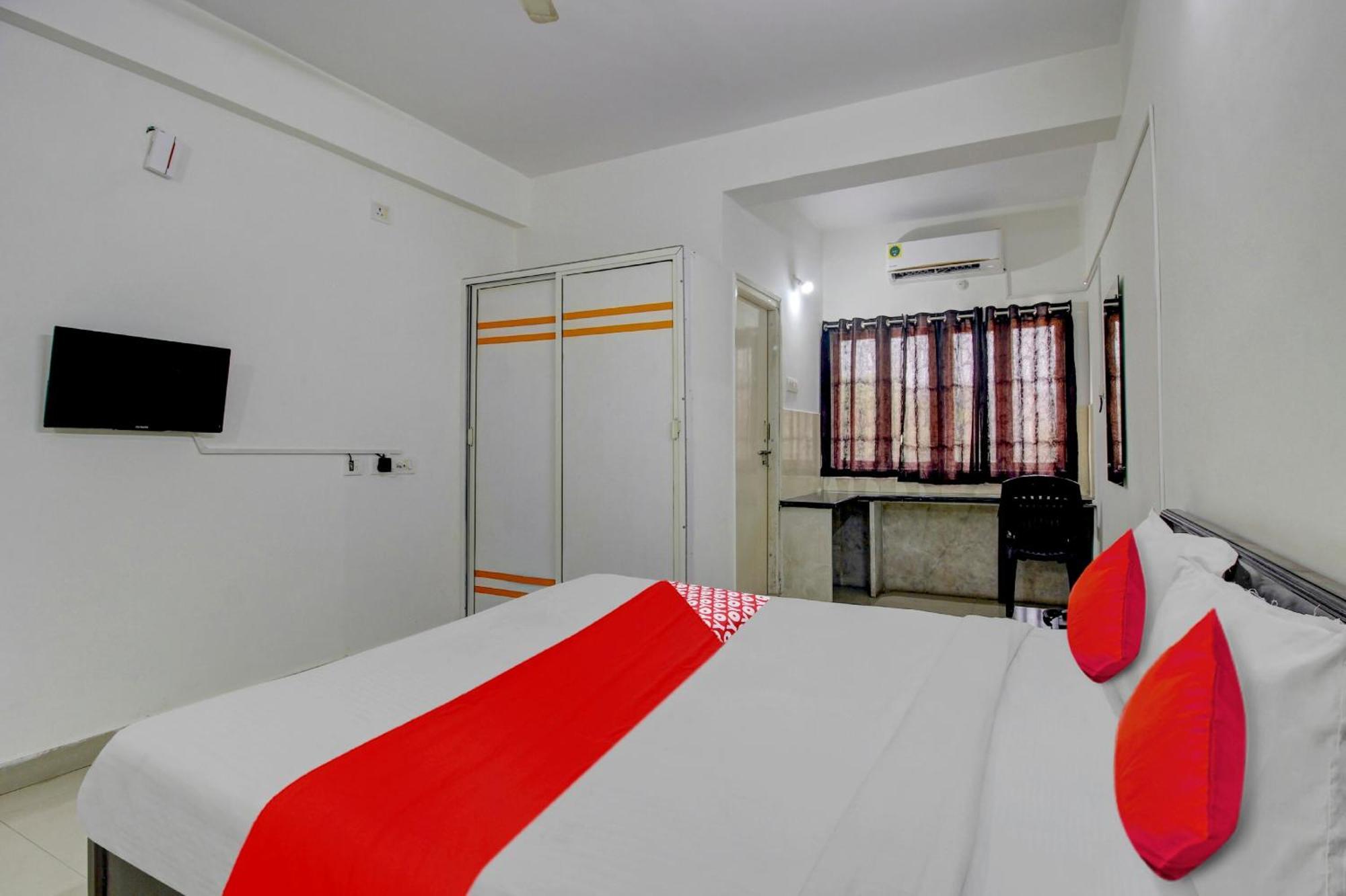 Hotel O Stay U Like Hotel'S Hyderabad Bagian luar foto