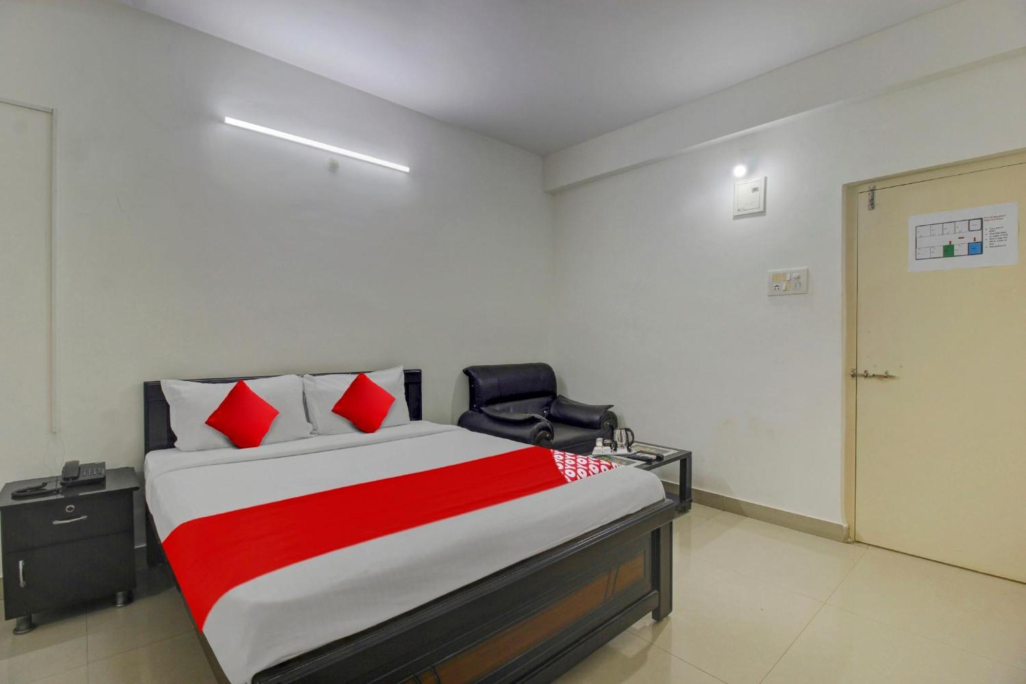 Hotel O Stay U Like Hotel'S Hyderabad Bagian luar foto