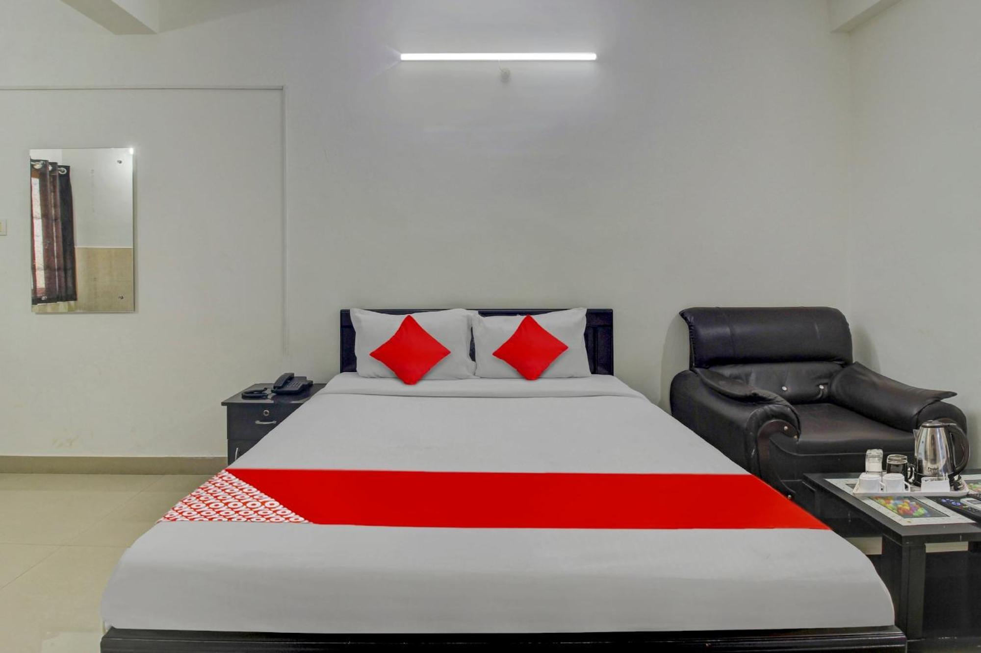 Hotel O Stay U Like Hotel'S Hyderabad Bagian luar foto