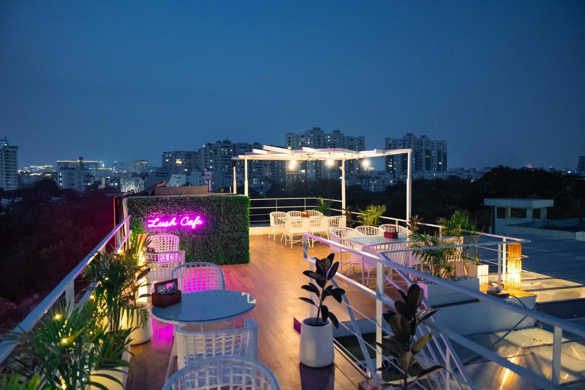 Hotel O Stay U Like Hotel'S Hyderabad Bagian luar foto